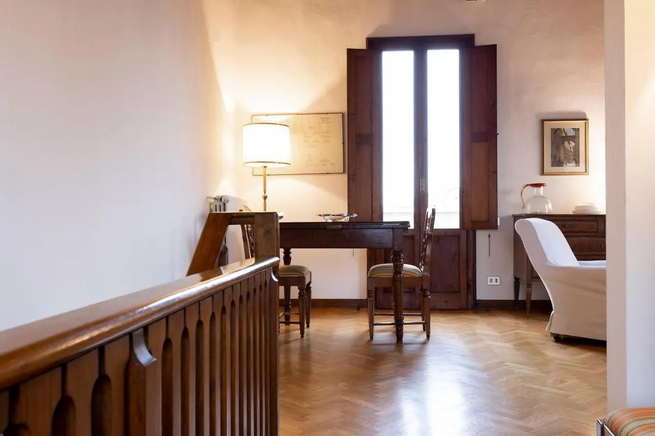 Palazzo Cecchi Luxury Apartment Florence Italy