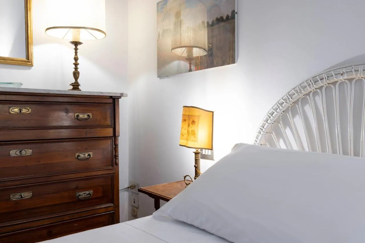 Palazzo Cecchi Luxury Apartment Florence