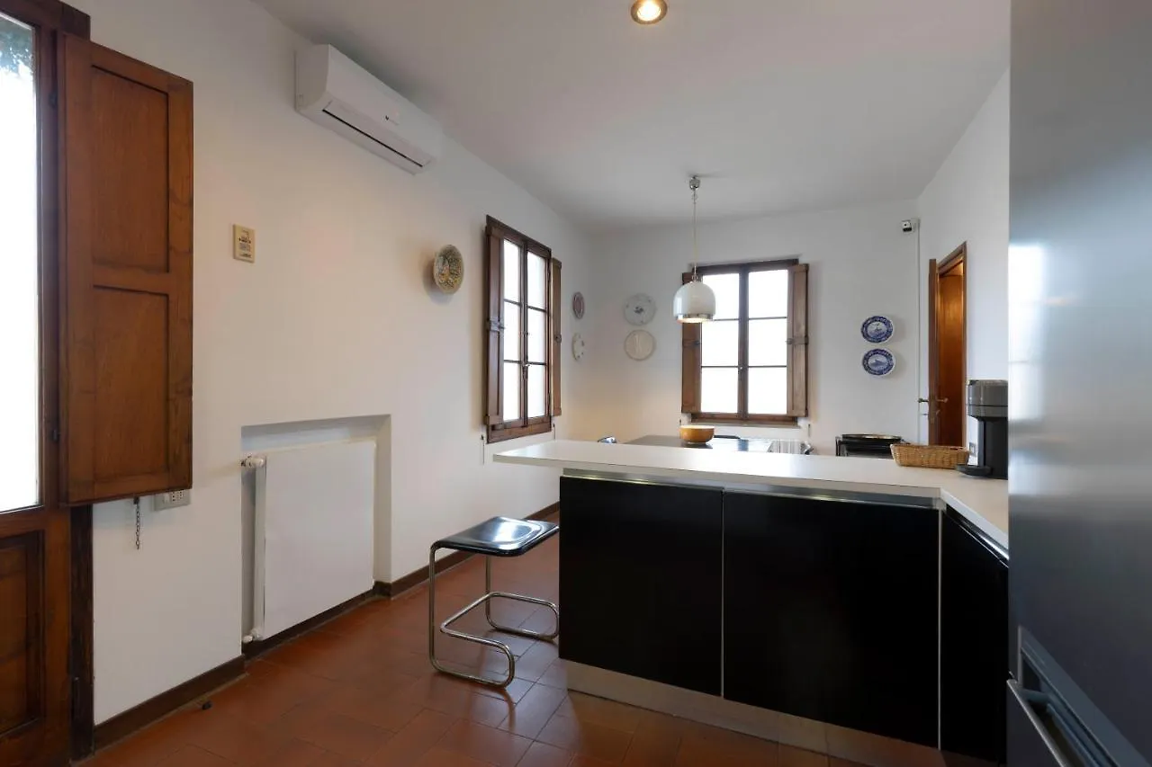 Palazzo Cecchi Luxury Apartment Florence